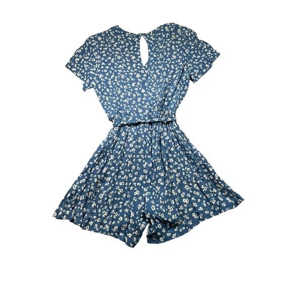 Rails‎ Sophia Romper in Blue Daisies S Causal Summer - Picture 3 of 12